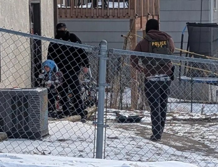 美国移民执法人员扣留5岁男童 引发众怒