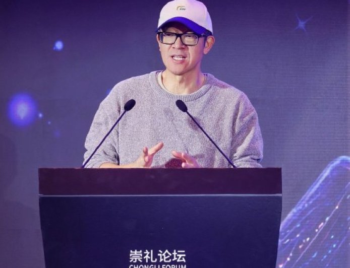 俞敏洪：随着人工智能的升级 中国中小学教师一大半是不合格的