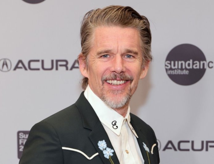 Ethan Hawke, Ava DuVernay, Chloe Zhao Give Emotional Robert Redford Tributes at Sundance Gala: ‘An Extraordinary Man Who Connected All of Us’