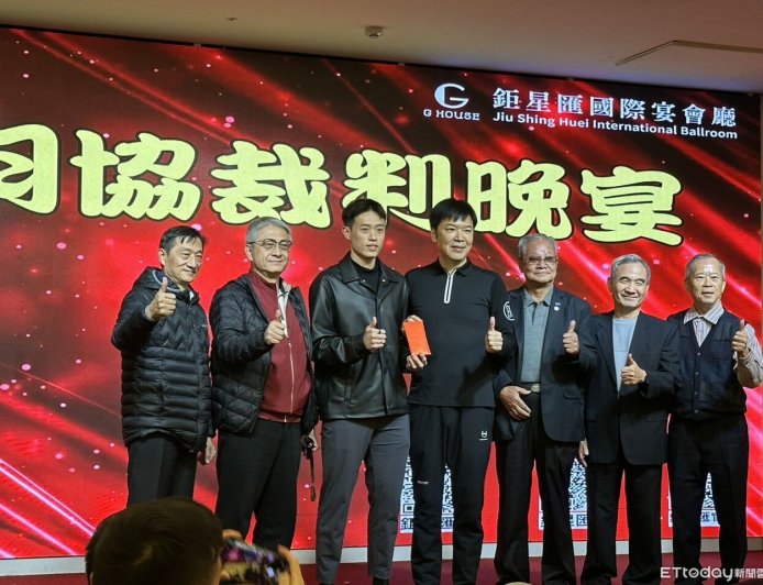 兩度拉傷一度寸步難行！林俊易曝印度賽男單「轉念」奪金關鍵