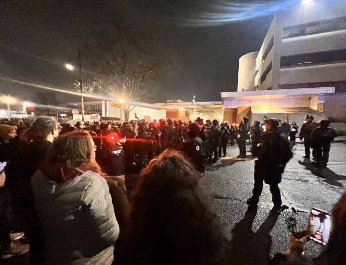 ICE violence escalates in Portland, but the movement to evict agents from the city grows