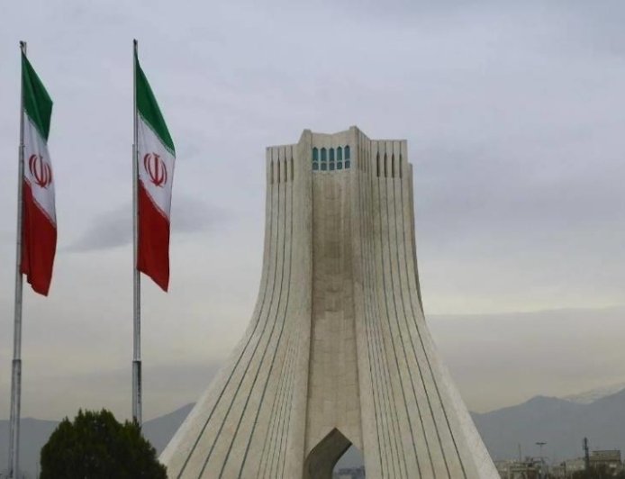 伊朗官员：伊武装力量已进入全面戒备状态