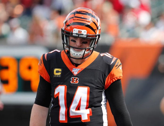Former Bengals DB Adam 'Pacman' Jones oddly slams Andy Dalton