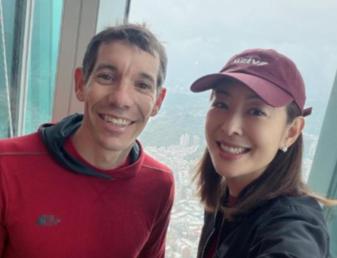 賈永婕昔日被質疑不適任董座、被罵膚淺　今艾力克斯霍諾德登頂101一吐怨氣