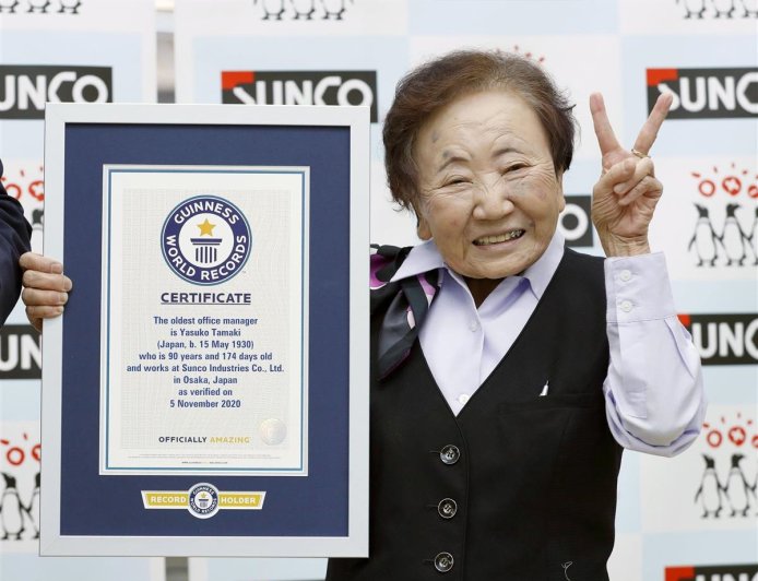 日本一女性在同一家公司上班近70年 每天工作12个小时