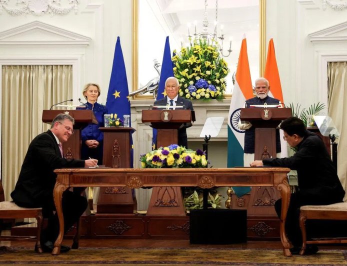 印度欧盟达成“史上最大”自贸协议 应对美国关税威胁与中国出口限制