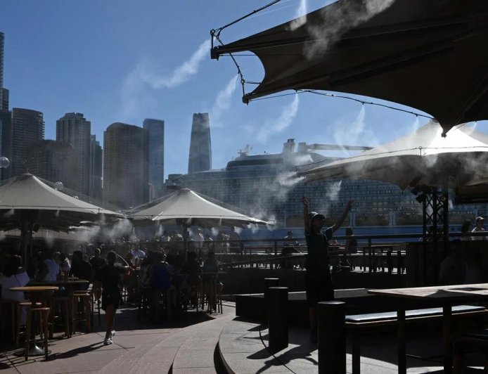 热浪袭击澳大利亚 气温逼近50摄氏度