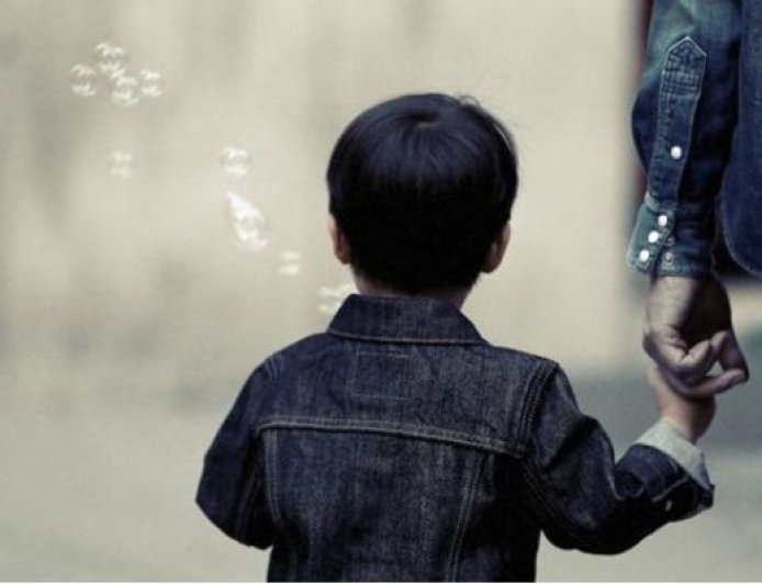 宜蘭5歲童遭媽媽男友虐打「頭部大片瘀青」　縣府社會處出手了