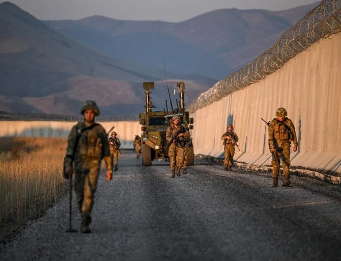 消息：伊朗外长30日访土 谈国内局势及伊美关系