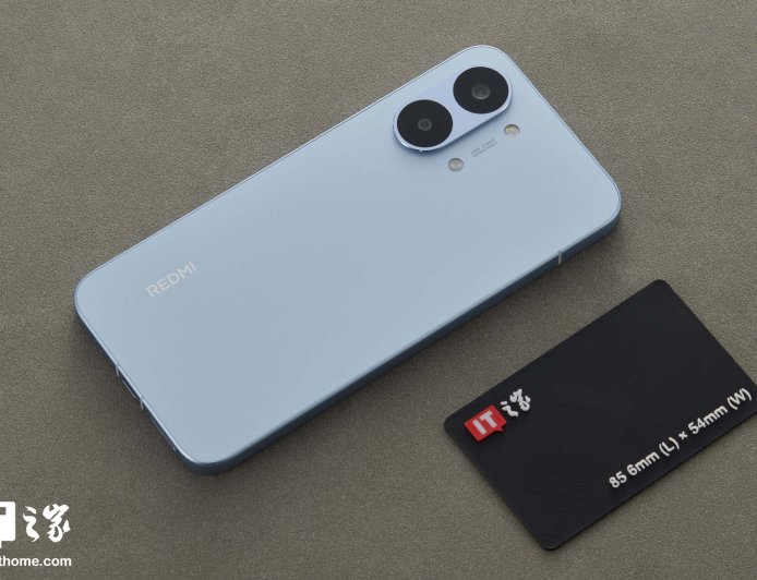 【IT之家开箱】小米 REDMI Turbo 5 Max 手机图赏：当 9000mAh 遇上至简金属设计