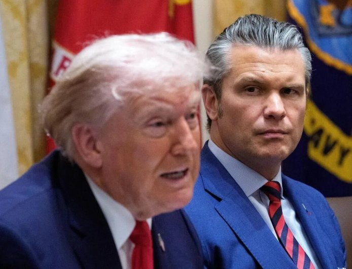 报道：美国驱逐舰停靠以色列埃拉特港