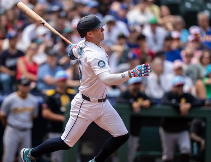 Phillies sign free agent Gold Glove winner from Mariners