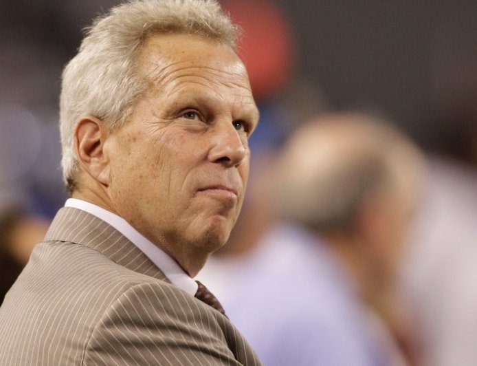 Giants co-owner Steve Tisch exchanged emails with Jeffrey Epstein, appearing to discuss women, docs show