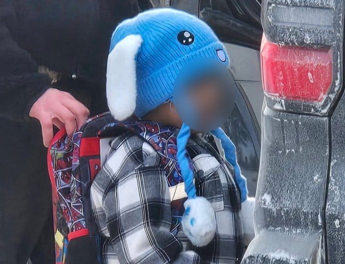 Federal judge orders Trump admin to release 5-year-old, his dad from immigration detention within 3 days