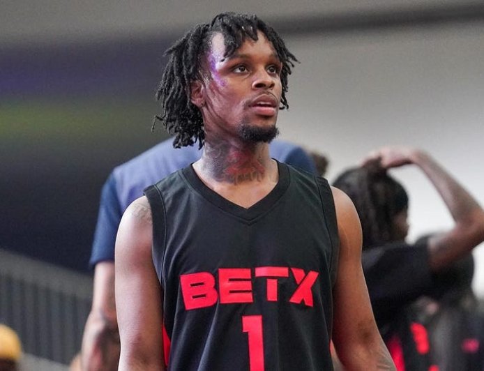 Music star Toosii labels Syracuse coach Fran Brown 'bozo' amid scholarship dispute