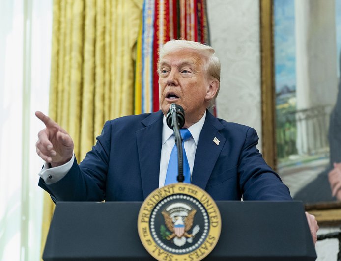 特朗普：美正计划重建“传统意义上的战列舰”