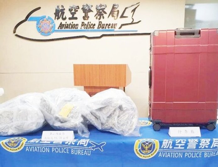 市值4千萬大麻花闖關桃機失敗　陸女、土男赴泰藏28KG全被抄出