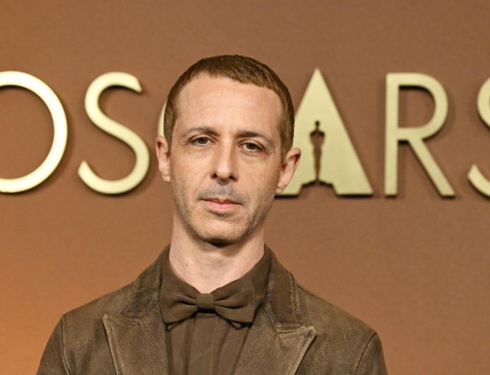 Jeremy Strong to Star in Jonathan Franzen Series ‘Crossroads’ for Netflix, Media Res (EXCLUSIVE)