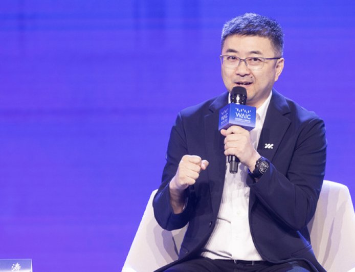 不当点评特斯拉潮州事故，智己汽车联席CEO刘涛道歉