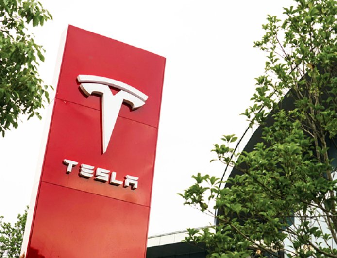 主动选择“瘦身”背后，特斯拉转型面临哪些难题？