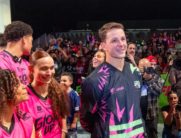 49ers star Brock Purdy plays local hero at all-girls flag football game in San Francisco