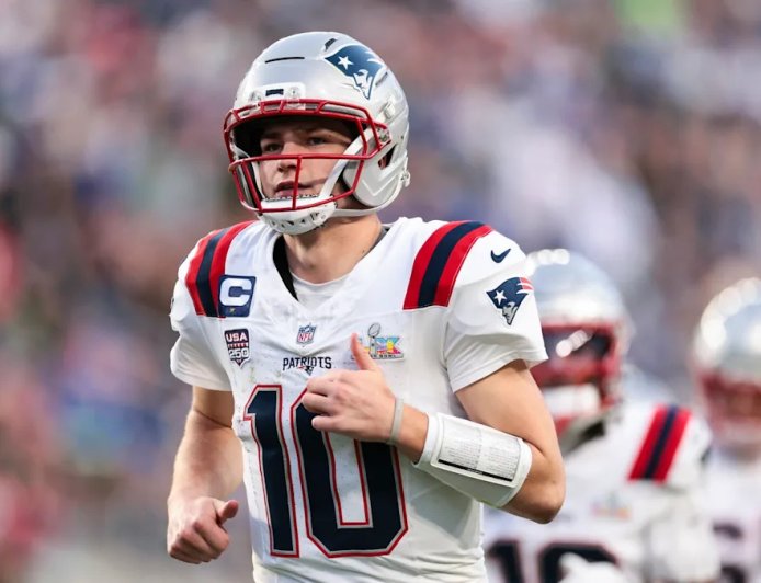 Patriots start second half with another punt