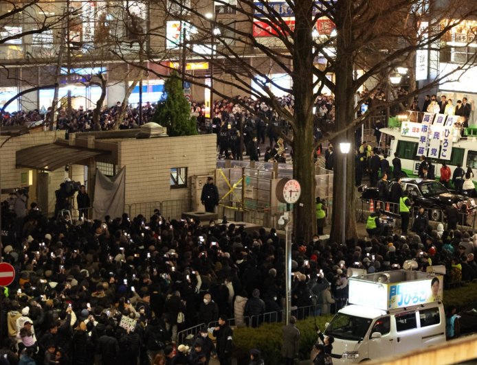 謝長廷 ：高市早苗演講旋風似台灣40多年前的黨外時代　可能拿下半數席次