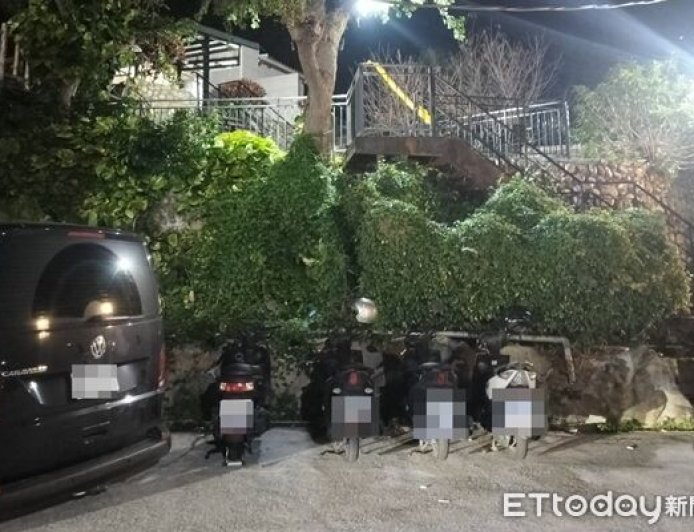 快訊／北投溫泉湯屋命案！女客「陳屍泡湯池」　池外1男無呼吸心跳