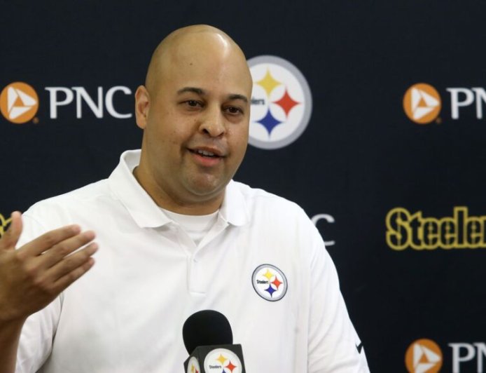 Steelers Predicted To Trade Up To Select Potential WR1 In 2026 NFL Draft