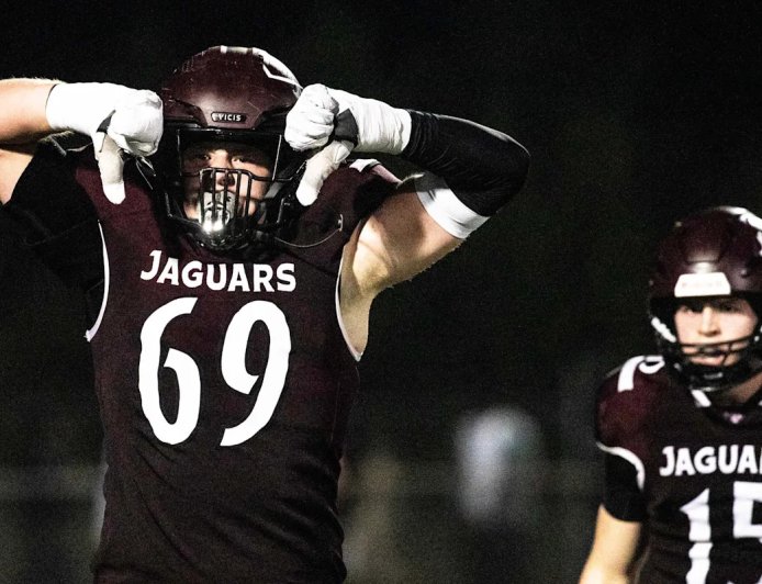 2027 Delaware offensive tackle schedules Tennessee football visit