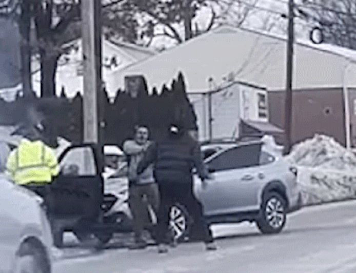 ICE accuses Honduran alien of ramming law enforcement vehicle before agent shoots out tires