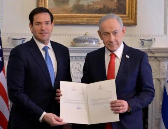 内塔尼亚胡在美签署文件，加入所谓“和平委员会”