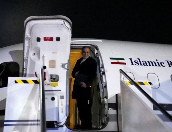 伊朗外长启程赴会，以总理预设四项条件