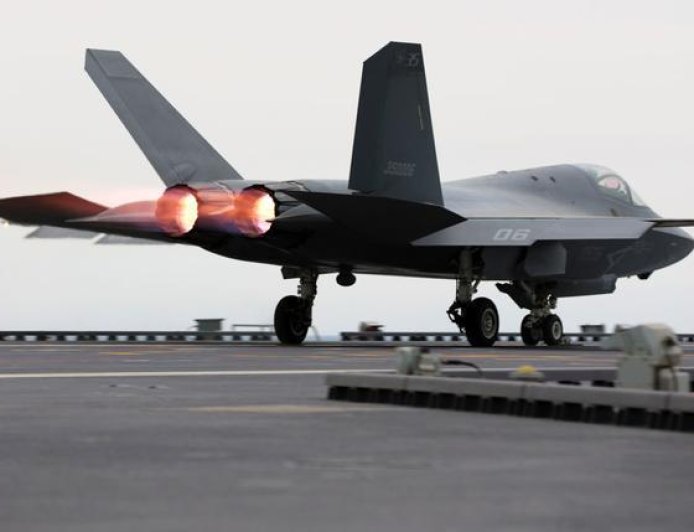 只能飞7分钟？台媒称歼-35只是半成品，不具备持久作战能力