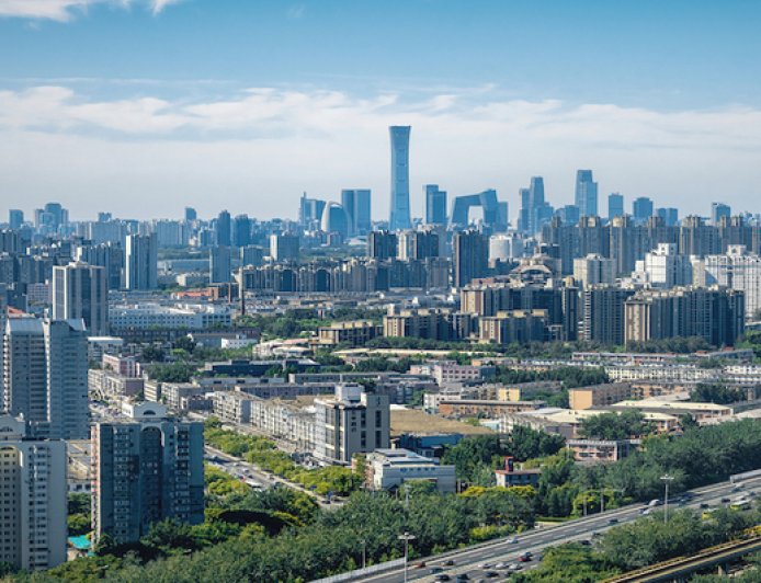 2025年房企预亏超2000亿，行业调整进入“深水期”