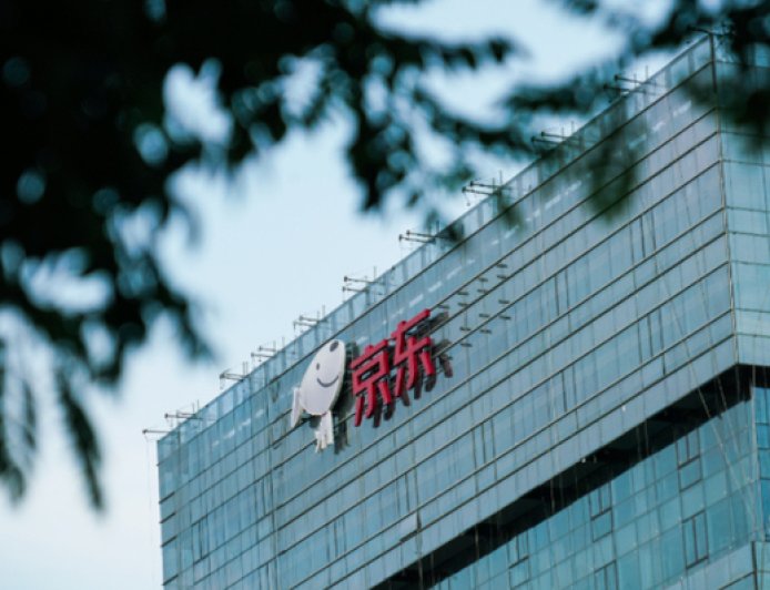 京东“巴黎仓库被盗案”侦破，追回绝大多数被盗物资