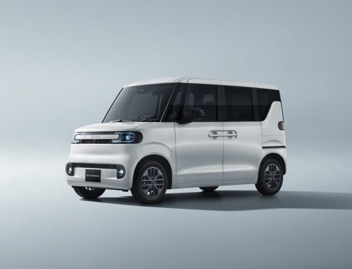 比亚迪首款纯电 K-Car“RACCO（海獭）”内饰公布，“海洋美学”设计