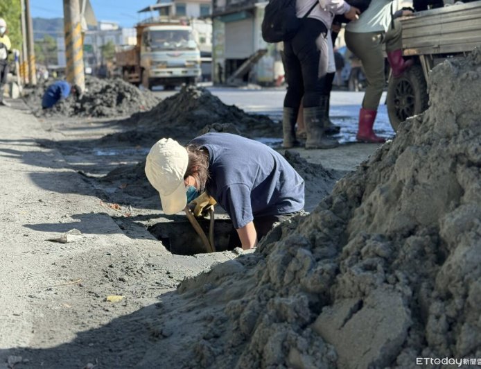 Hold住衝動等黃金第2周進救災　暨大鏟子超人熊亮心獲政院表揚