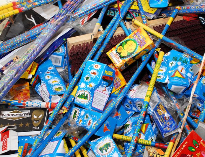 村民燃放烟花不当，江苏连云港市东海县火灾已致8人死亡