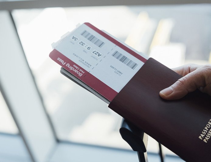 正月初一起实施，中方对加拿大、英国免签