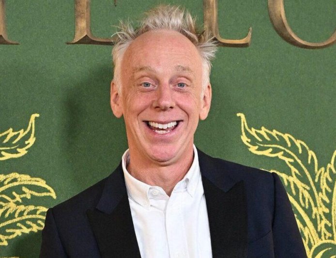 Mike White Recalls The Vacation With Jennifer Coolidge That Inspired 'The White Lotus'