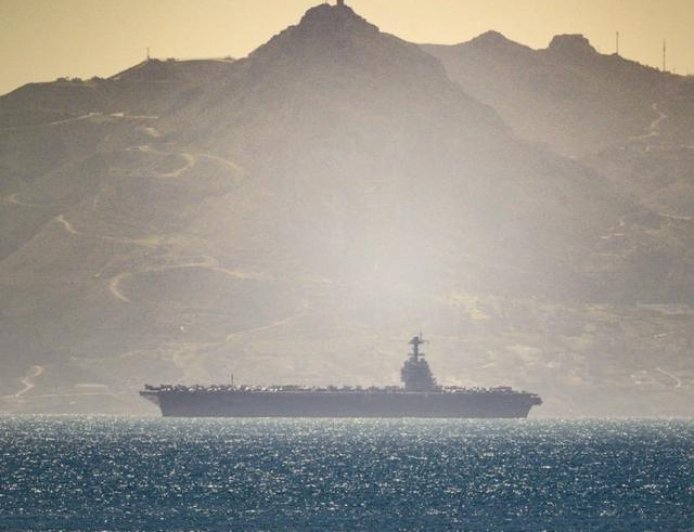 不想打仗就堵马桶！美航母爆发“厕所战争”，被迫紧急脱离战场