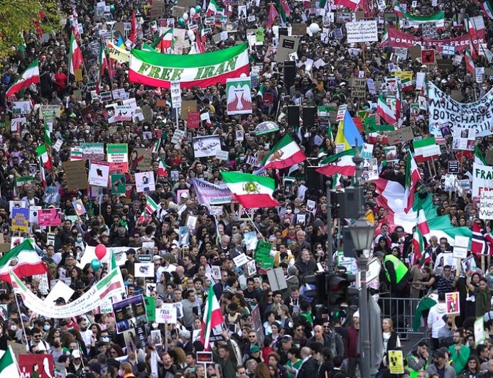 As airstrikes rain down on the Iranian regime, can a fractured opposition unite to lead if it falls?