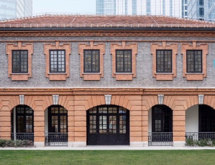 挽救瑞幸的操盘手买下“咖啡中的爱马仕”蓝瓶