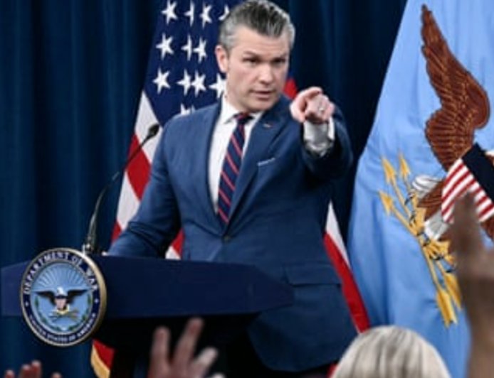 美防长：4名美军士兵在弹道导弹袭击中死亡