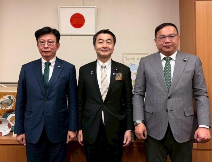 郭國文、王義川拜會日交通副大臣　深談「人本交通」政策