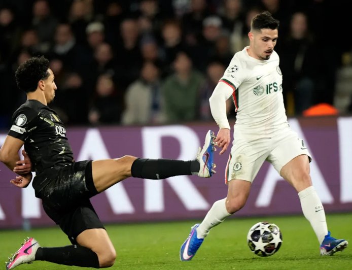 Chelsea's Pedro Neto shoves ball boy during Champions League loss at PSG