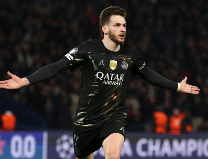 PSG hit five to stun Chelsea in Champions League last 16, first leg