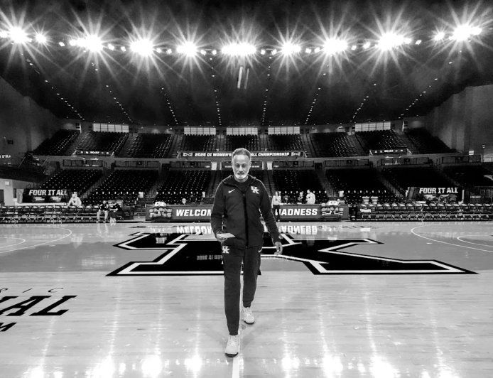 Kenny Brooks has Kentucky women's basketball back in NCAA Sweet 16