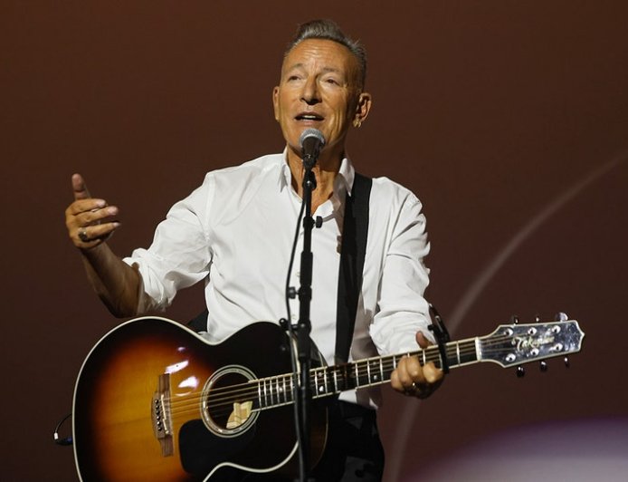 Bruce Springsteen doubles down on anti-Trump, anti-ICE stance, says 'blowback is just part of it'